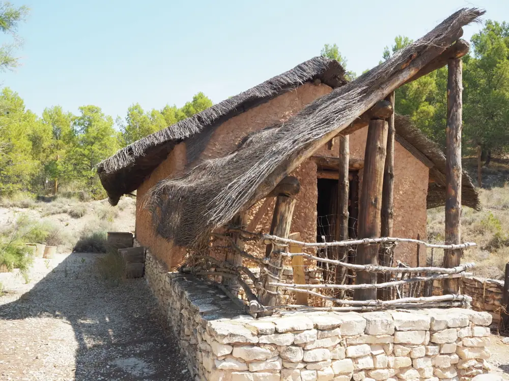 Imagen de «Parque arqueológico de la I Edad del Hierro de Burrén.»